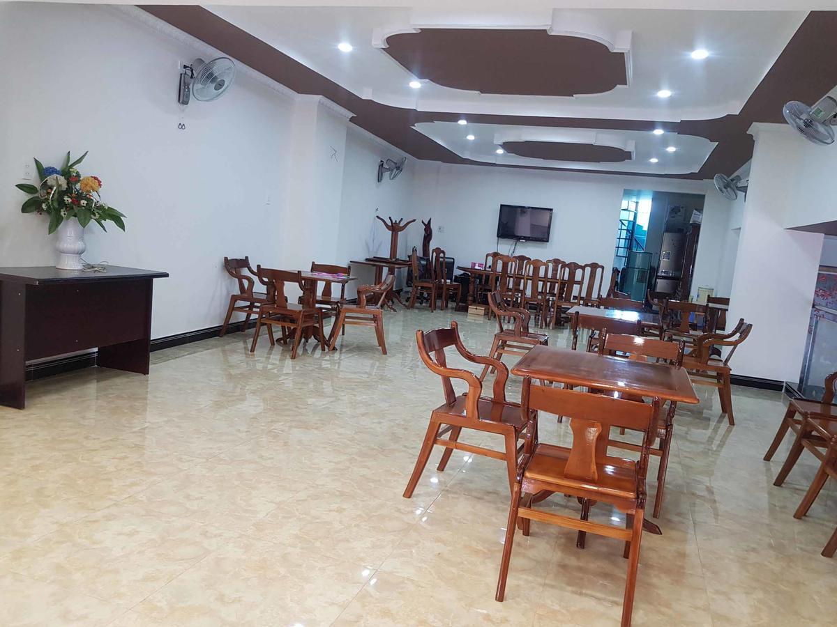 Tay Nguyen Hotel Kon Tum  Exterior foto